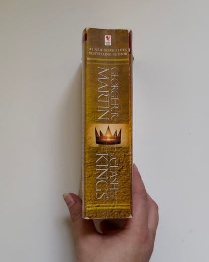 A Clash of Kings (A Song of Ice and Fire, Book 2) by George RR Martin (Used)